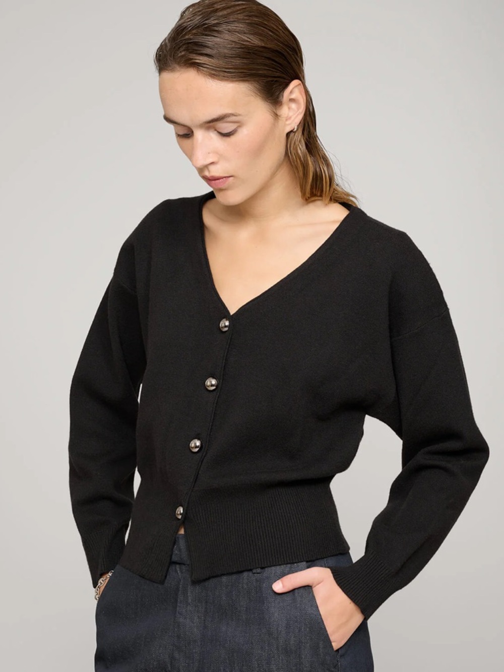 Pixie Market Silver Deco Buttons Black V-Neck Cardigan Size Small $148 MSRP